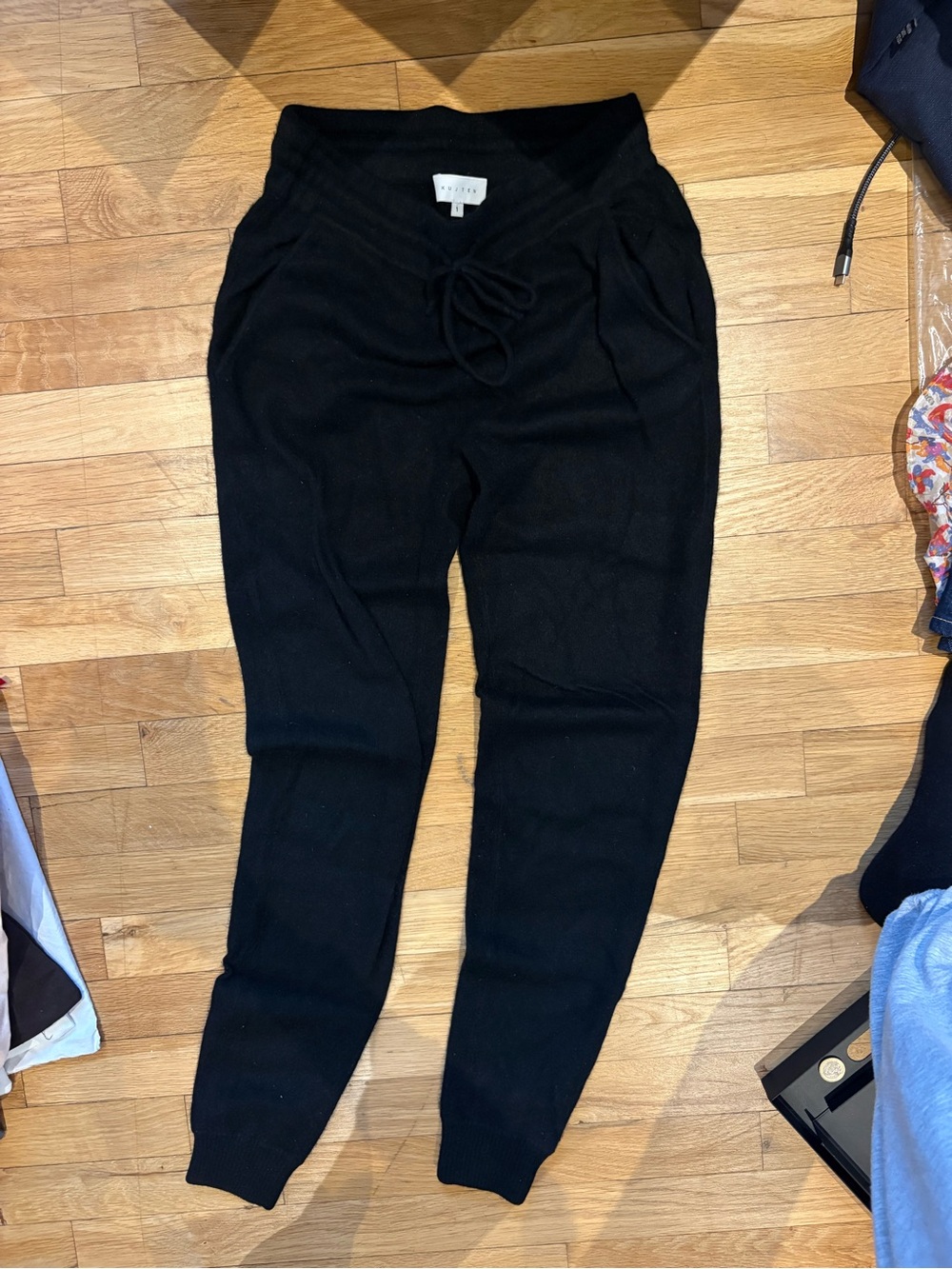 Kujten Black Cashmere Jogger Pants